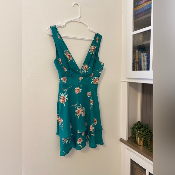 Bb Dakota Dresses Bb Dakota Green Garden Strolls Dress - Picture 2 of 2